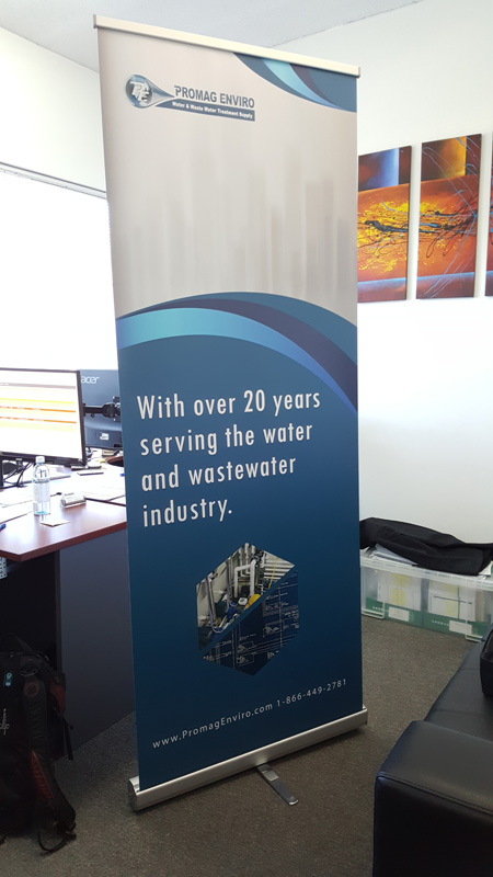 Roll up banner: Retractable Max